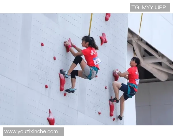 攀岩高手杨敏分享成功秘诀与训练心得的独家专访